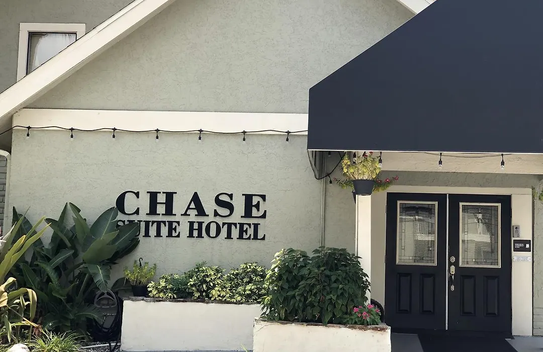 Chase Suite Hotel Rocky Point Tampa-1